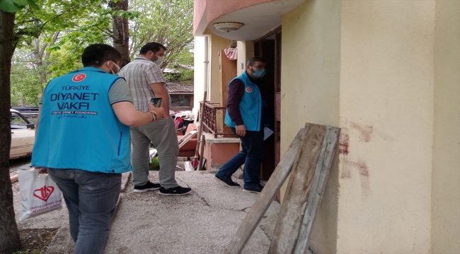 Türkiye Diyanet Vakfı Beypazarı ilçesinde yardımlarını sürdürüyor