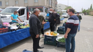 Ulaş'ta semt pazarı Kovid-19 tedbirlerine uyularak açıldı