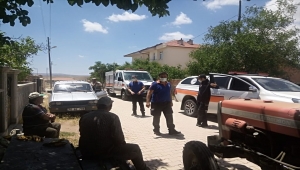 AFAD ekipleri deprem bölgesinde incelemede bulundu