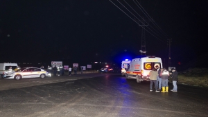 Ankara'da otomobil dereye devrildi: 3 ölü, 1 yaralı