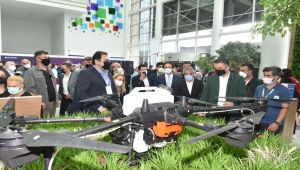 Bakan Pakdemirli, 3. Verimlilik ve Teknoloji Fuarı'nı ziyaret etti