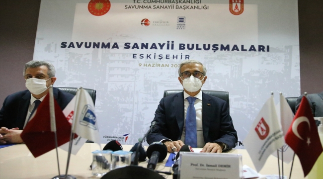 Cumhurbaşkanlığı Savunma Sanayii Başkanı Demir, Eskişehirli sanayicilerle bir araya geldi: