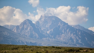 "Kapadokya'nın giriş kapısı" Niğde, tarihi ve doğal güzellikleriyle cezbediyor