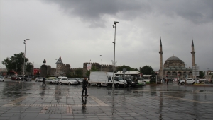 Kayseri'de sağanak etkili oldu