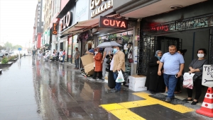 Kayseri'de sağanak etkili oluyor