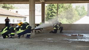 Konya itfaiyesinden Karadağlı itfaiyecilere eğitim