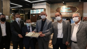 Niğde'de elmalı lokum ve baklava üretildi