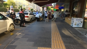 Niğde'de seyir halindeki otomobilden çevreye rastgele ateş açıldı