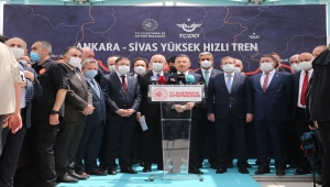 Ulaştırma ve Altyapı Bakanı Karaismailoğlu'ndan demiryolu ağında 2023 hedefi açıklaması: