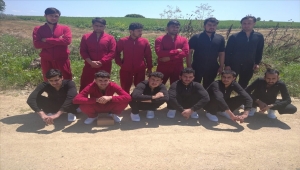 Yunanistan'ın çıplak halde sınıra bıraktığı düzensiz göçmenlere Türkiye sahip çıktı