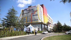 AK Parti Genel Başkan Yardımcısı Özhaseki, Kayseri'de hastane açılış töreninde konuştu: