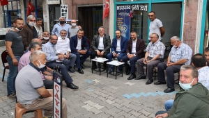 AK Parti heyeti Nevşehir esnafını ziyaret etti
