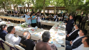 Aksaray'da bayramlaşma töreni düzenlendi