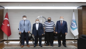 Büyükkılıç'a, Ebekız Ana Camisi'ne katkılarından dolayı "teşekkür" ziyareti