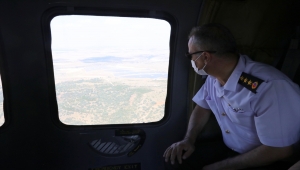 Eskişehir'de jandarma ekipleri helikopter destekli trafik denetimi gerçekleştirdi