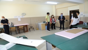 İçe Milli Eğitim Müdürü Kılıç, TEKNOFEST'e katılacak takımları ziyaret etti