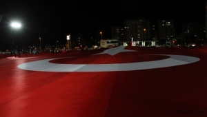 Kayseri'de dev Türk bayrağı açıldı