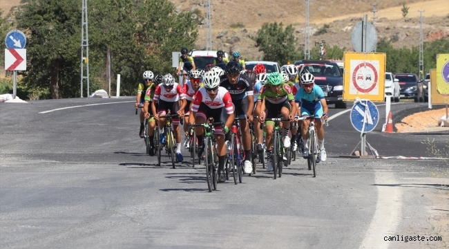 Kayseri'de Erciyes 2021 Yol Bisikleti Yarışları'nın son etabı yapıldı