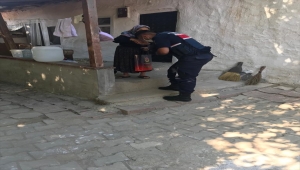 Kırıkkale'de jandarmadan şehit aileleri, gaziler ve yaşlılara ziyaret