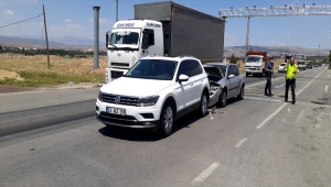 Kırıkkale'de otomobil ile cip çarpıştı: 7 yaralı