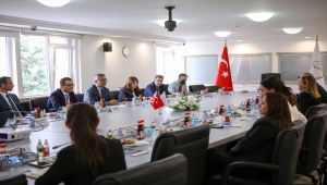 KKTC Meclisi Hukuk, Siyasi İşler ve Dış İlişkiler Komitesi ​​Başkanı Öztürk'ten Türkiye Adalet Akademisine ziyaret