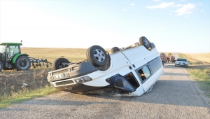 Yozgat'ta tarım işçilerini taşıyan minibüs devrildi: 11 yaralı