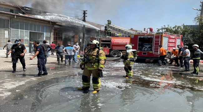 Aksaray'da sanayi sitesindeki lokantada yangın çıktı