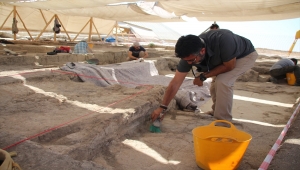 Çatalhöyük 9 bin yıl öncesine ait yeni izler sunmaya devam ediyor