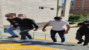 Eskişehir'de yurt binasından hırsızlık yapan 2 şüpheli yakalandı