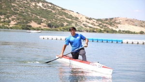 Eskişehirli genç sporcu kanoda 3 kategoride rakiplerini geride bıraktı