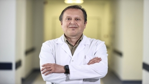 FDA'nın BioNTech'e verdiği "tam onay" aşının tartışmasız kullanılabileceğini teyit etti