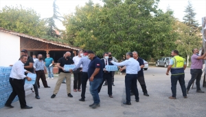 Gölbaşı'ndan yangın bölgesine 5 tır yardım malzemesi gönderildi