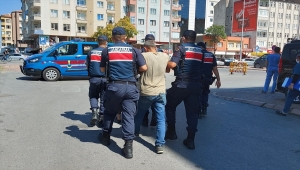 Kayseri'de jandarmanın uyuşturucu operasyonunda 2 şüpheli yakalandı
