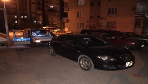 Kayseri'de polisin "dur" ihtarına uymayan sürücünün aracında çok sayıda boş alkol şişesi bulundu