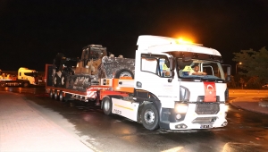 Konya Büyükşehir Belediyesi Marmaris'teki yangın bölgesine destek için iş makinelerini de yola çıkardı