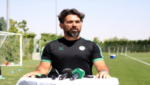 Konyaspor Teknik Direktörü Palut: "Başakşehir ciddi bir rakip, pazar günü önemli bir maç olacak"