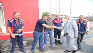 Manavgat'taki orman yangınlarıyla mücadelede görev alan itfaiye personeline teşekkür belgesi verildi