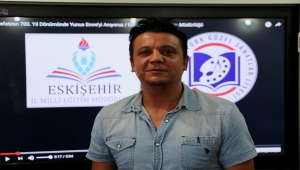 Müzik öğretmenleri Yunus Emre için çalıp söyledi