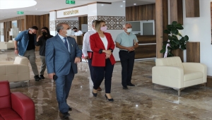 Nevşehir Valisi Becel, hizmete başlayan yeni öğretmenevini inceledi