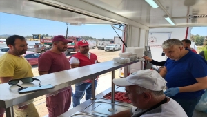 Pursaklar Belediyesince orman yangınlarının yaşandığı Osmaniye'ye mobil aşevi gönderildi 