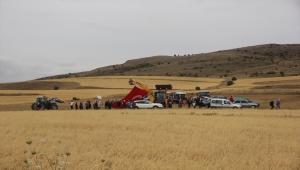 Sivas'ta köylüler, taş ocağı yapılmak istenmesine tepki gösterdi 