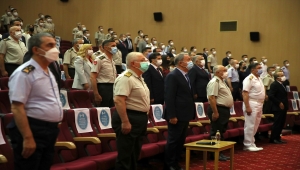 TSK'da terfi eden personele yeni rütbeleri verildi