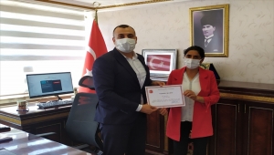 Yozgatlı kadın muhtar maaşını afetzedeler için bağışladı