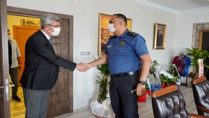 Beypazarı Belediye Başkanı Kaplan'dan Emniyet Müdürü Demirci'ye "hayırlı olsun" ziyareti