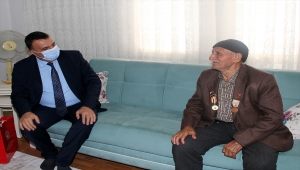 Beypazarı Kaymakamı Oktay Erdoğan'dan Kore gazisine ziyaret