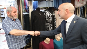 CHP Genel Başkan Yardımcısı Öztunç, Aksaray'da esnafı ziyaret etti: