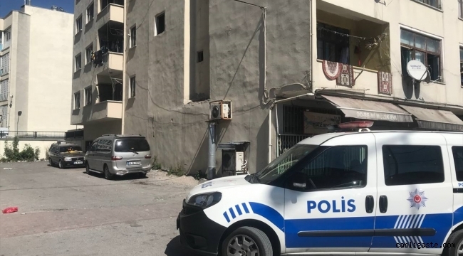 Kayseri'de ikinci kattan düşen kadın yaralandı