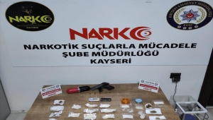 Kayseri'de uyuşturucu operasyonunda 2 şüpheli yakalandı 