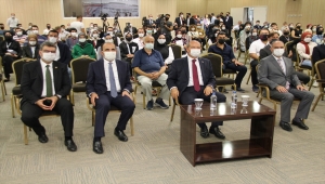 KKTC Cumhurbaşkanı Ersin Tatar Konya'da gençlerle buluştu: