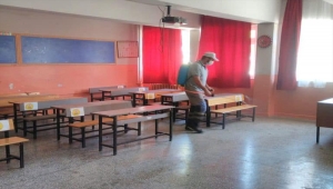 Nallıhan'da hafta sonu tatiline giren okullarda dezenfekte çalışması başlatıldı